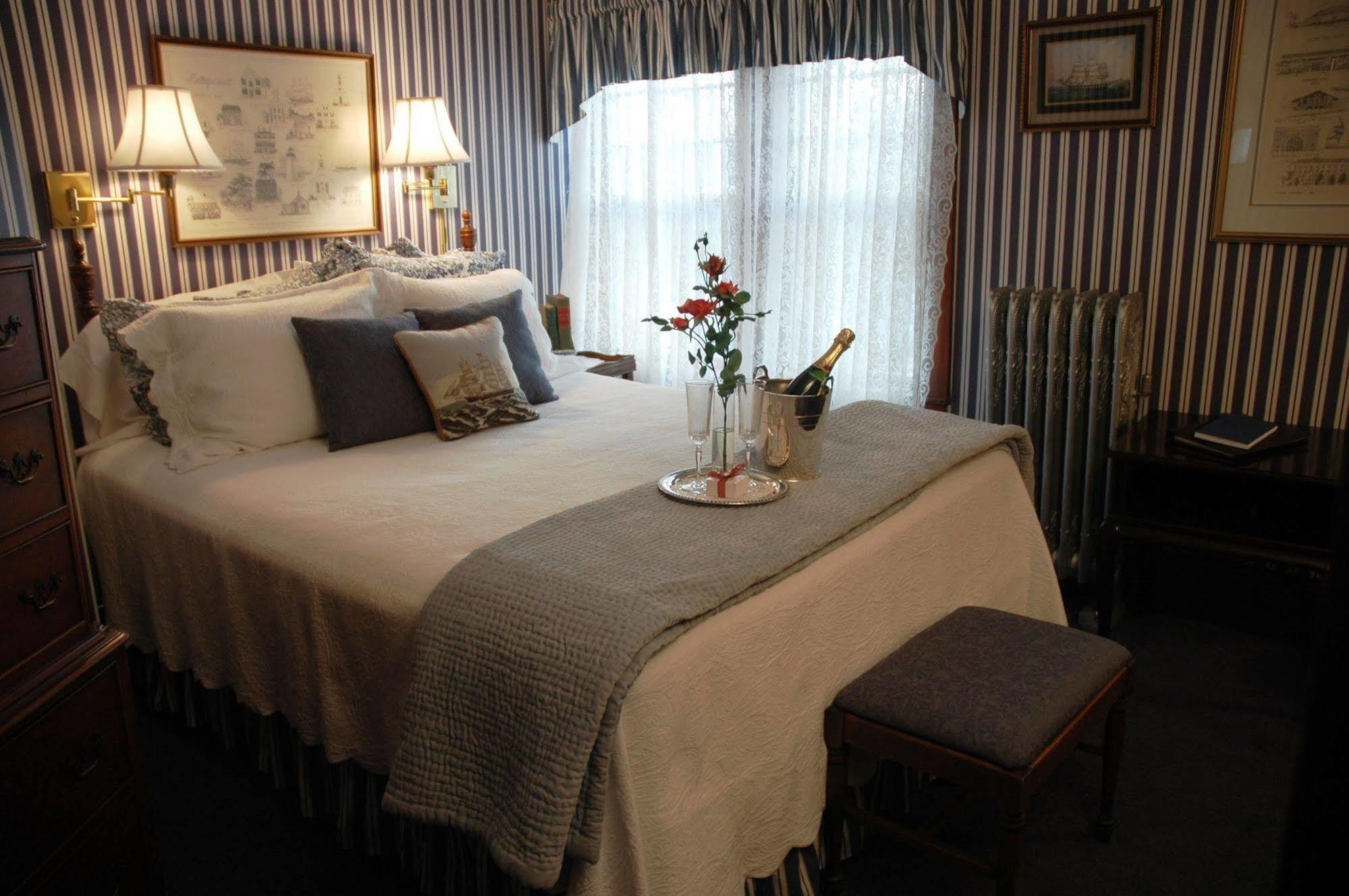 فالماوث Palmer House Inn المظهر الخارجي الصورة